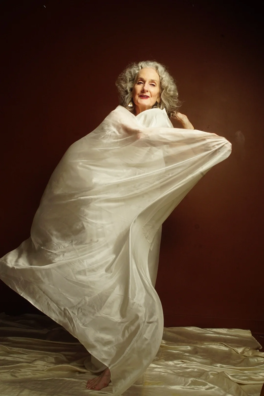 Alorah Inanna moving with white fabric